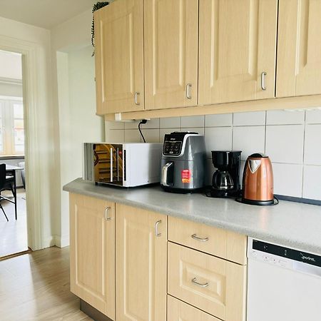 Aday - Modern 2 Bedroom Charming Central Apartment With Public Parking オールボー エクステリア 写真