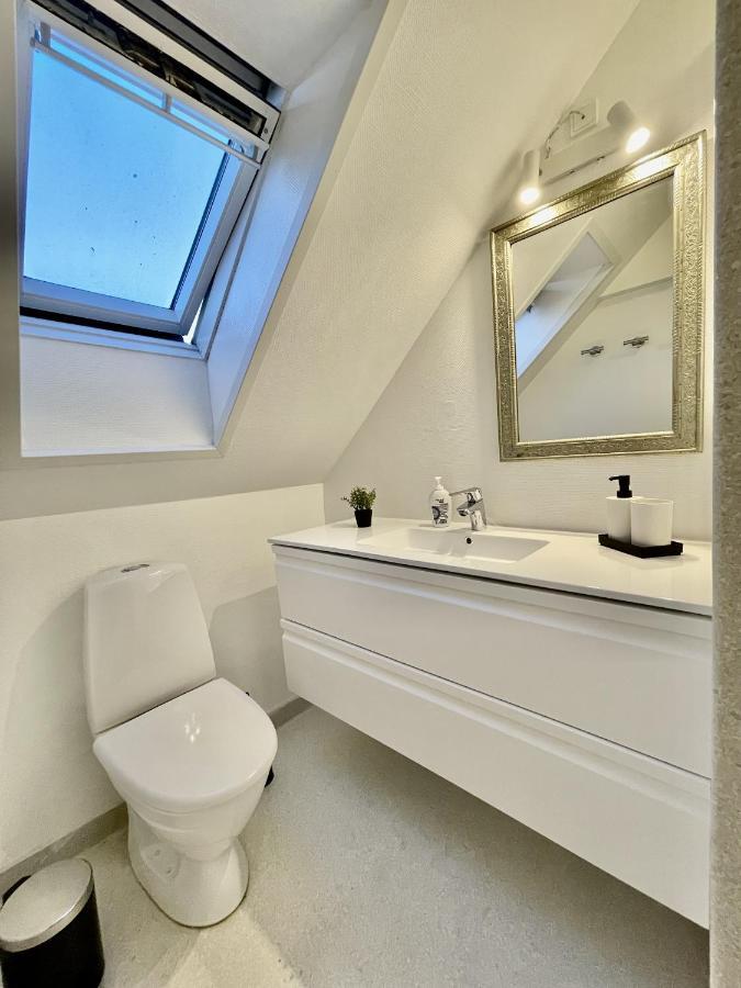 Aday - Modern 2 Bedroom Charming Central Apartment With Public Parking オールボー エクステリア 写真
