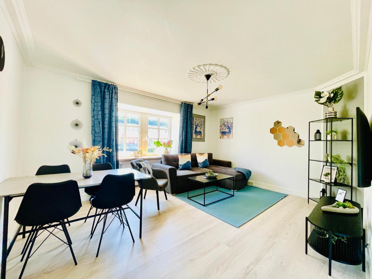 Aday - Modern 2 Bedroom Charming Central Apartment With Public Parking オールボー エクステリア 写真