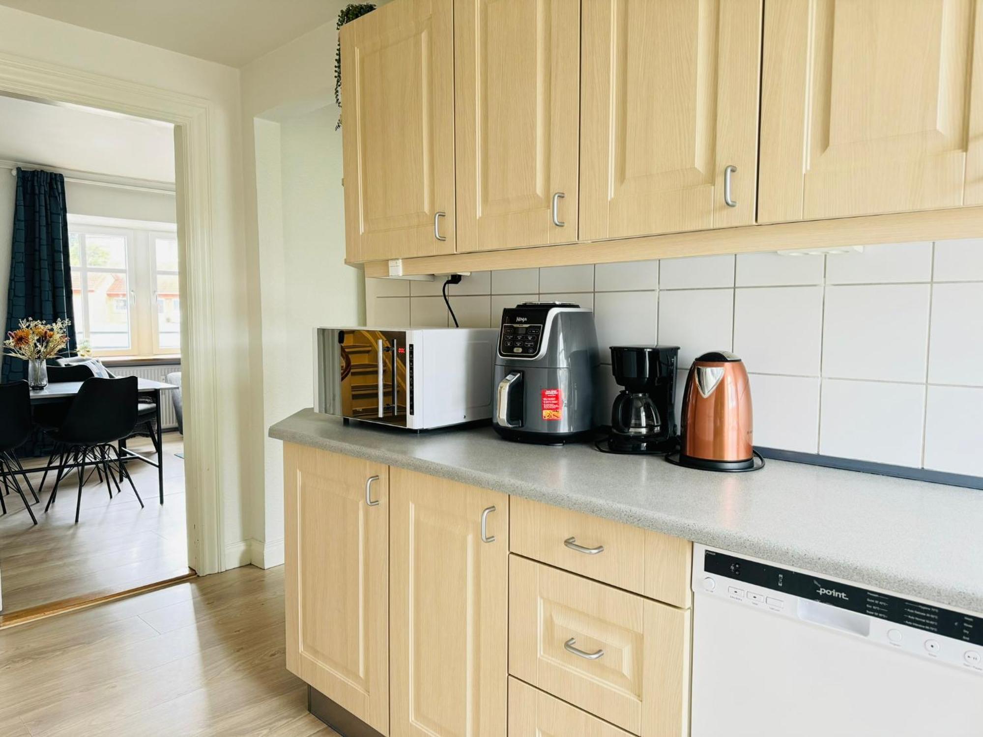 Aday - Modern 2 Bedroom Charming Central Apartment With Public Parking オールボー エクステリア 写真